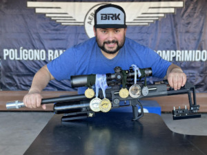 Congratulations Claudio (Chile) for winning at an air benchrest match with the new 8-80×56 Majesta scope!